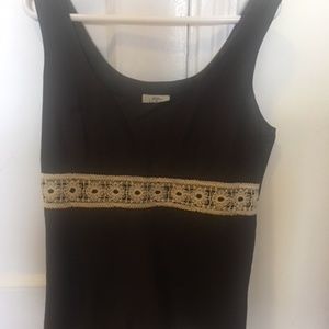 ANNE TAYLOR LOFT BROWN SHELL WITH LACE